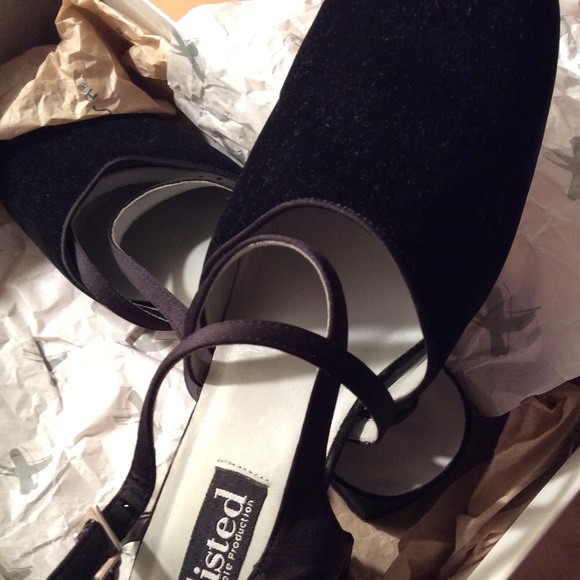 Formal Velvet black slings fits a sz 9 shoes - Picture 2 of 4
